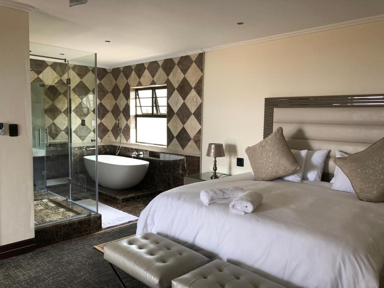 Coral Beach Bed & Breakfast East London Buitenkant foto